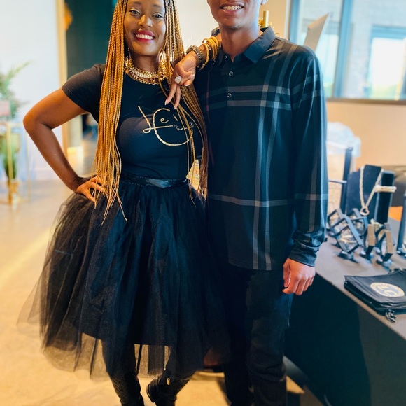 Please Follow @leichaurellelux - Picture 13 of 16